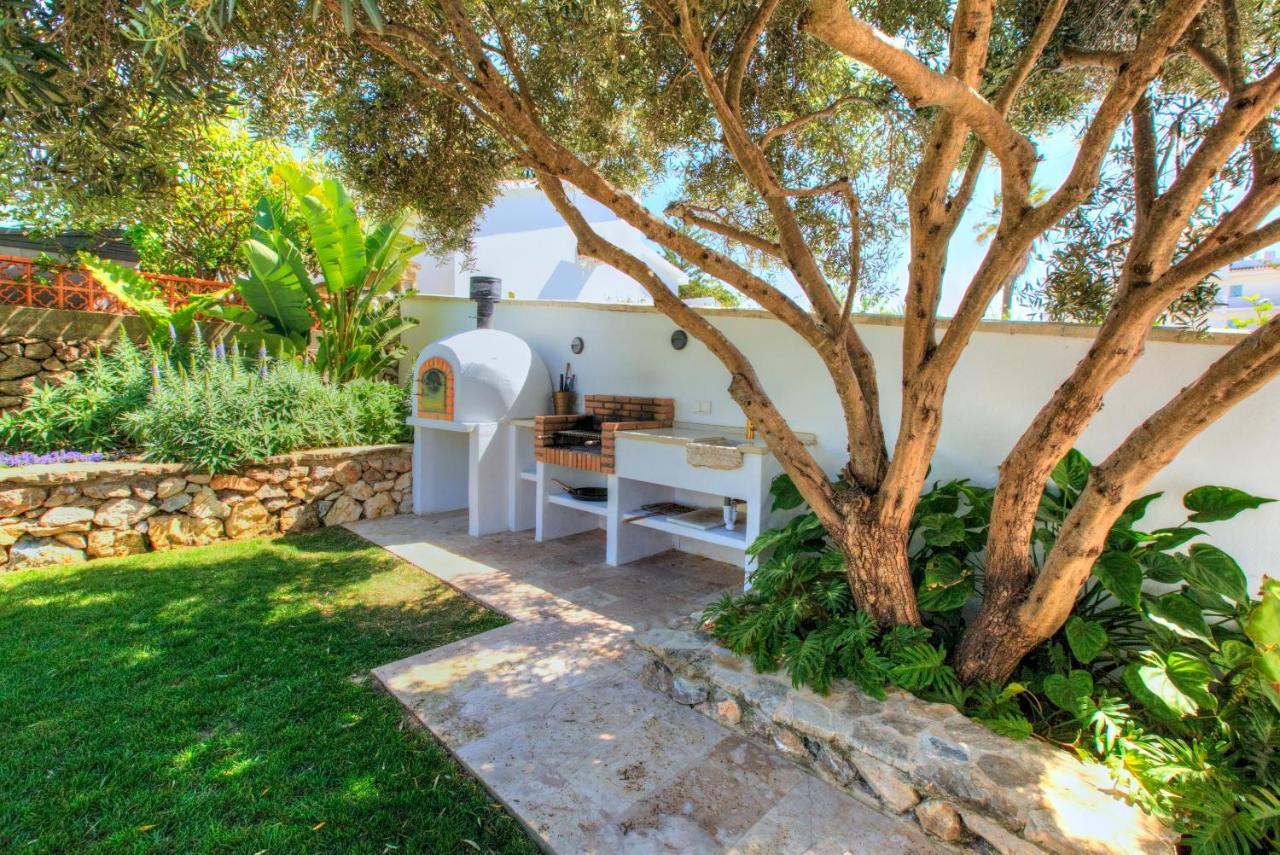 Villa Mas Tranquila - A Stylish Villa With Pool 150 M From The Beach Conil De La Frontera Buitenkant foto