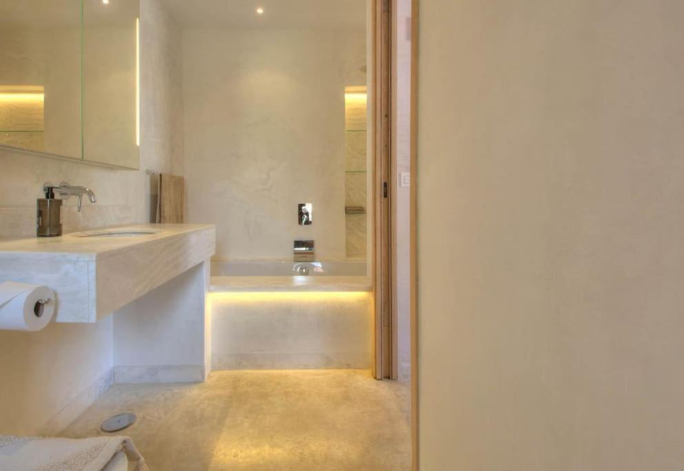 Villa Mas Tranquila - A Stylish Villa With Pool 150 M From The Beach Conil De La Frontera Buitenkant foto
